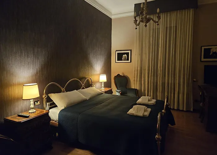 Homegallery - Elegante Milanese * Milano